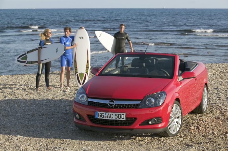  Opel Astra Twin Top 2007 года  (фото 72 из 131)
